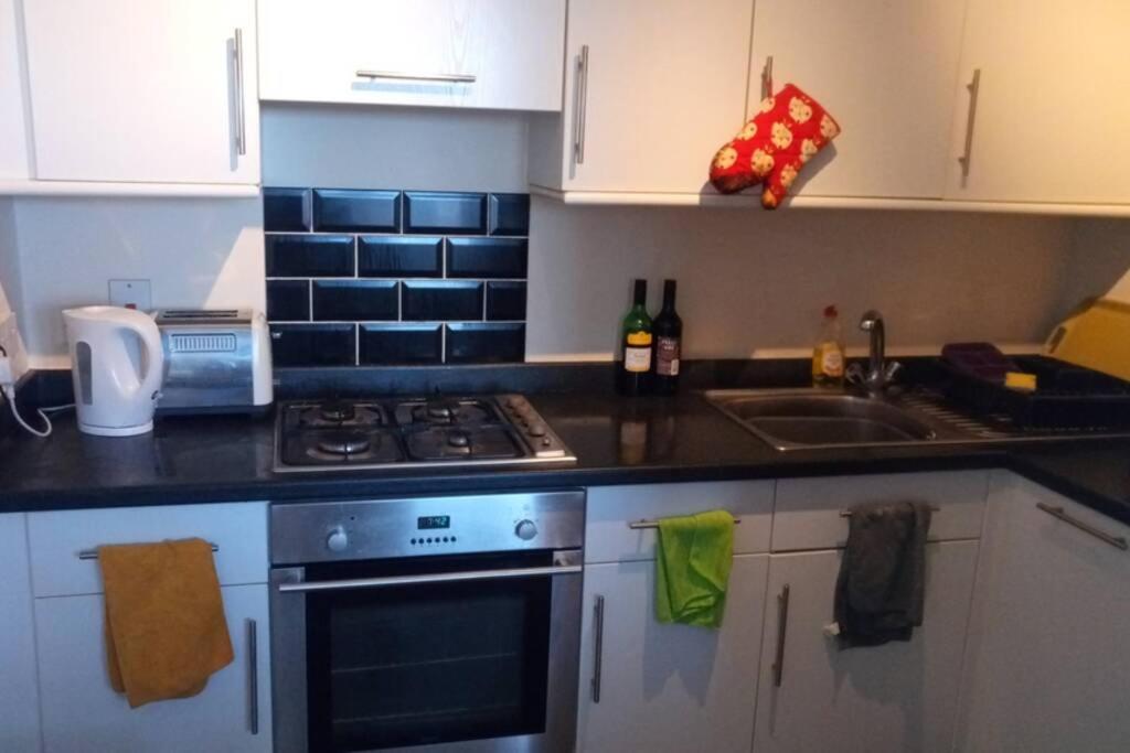Amazing Sea Views ,Brilliant Location Apartment Weymouth Bagian luar foto